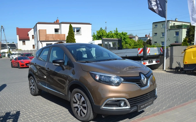 Renault Captur cena 44500 przebieg: 157560, rok produkcji 2017 z Kraśnik małe 106